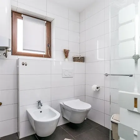 Meri Apartman